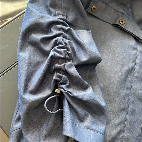 AKRIS CASUAL DENIM LOOK DRESS - Picture 4 of 5